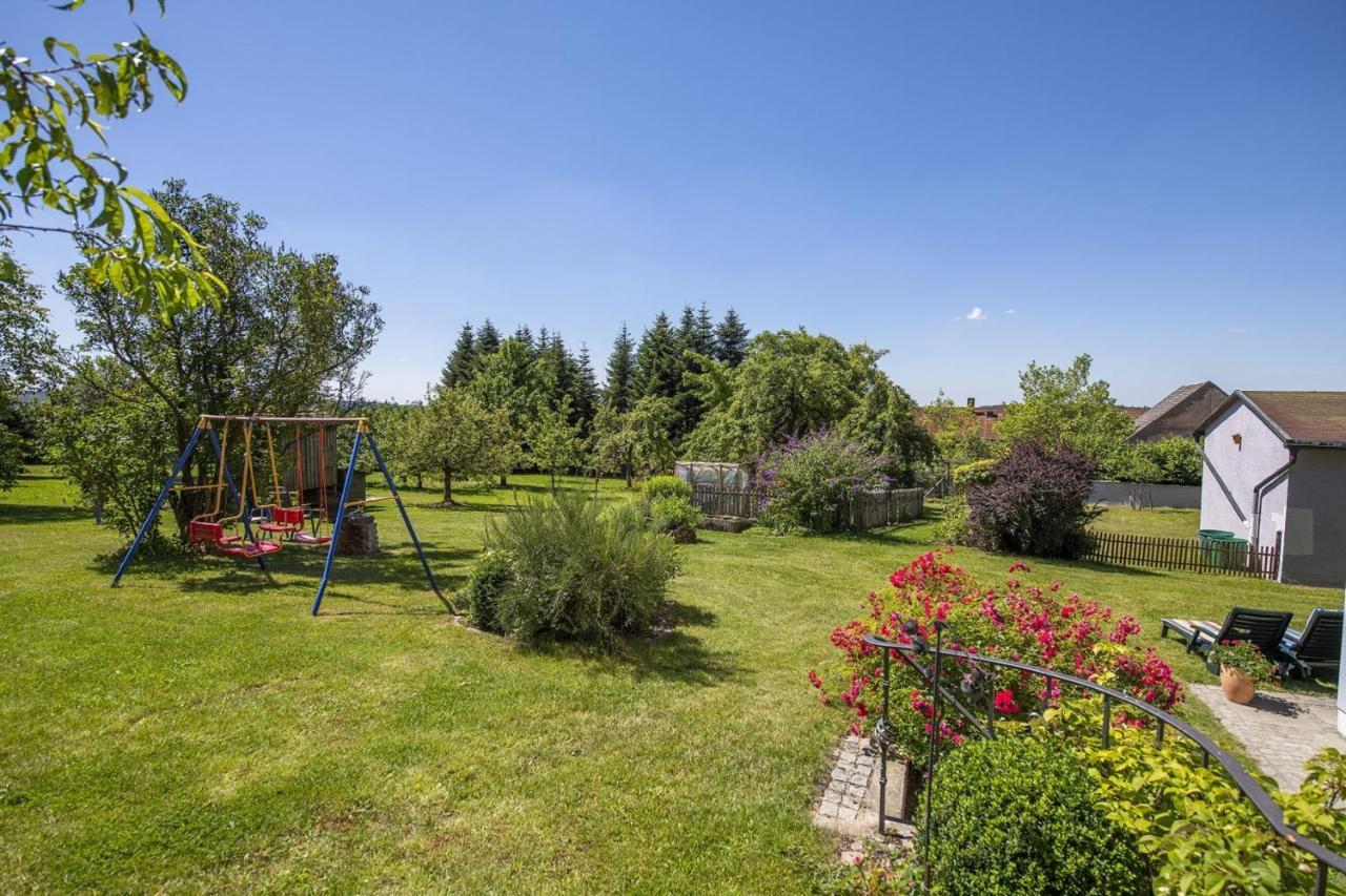 Pension Ferienwohnungen Frey Tännesberg Exterior foto